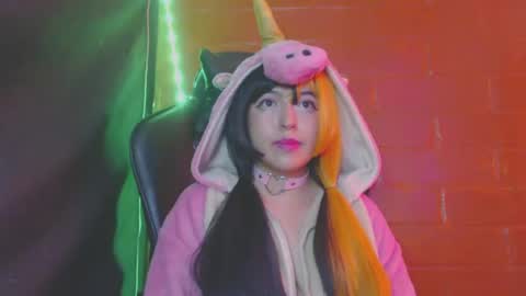 Kate 3 online show from 02.26.25