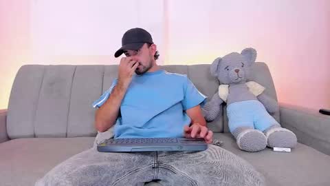 Snapshot of gal_stone_ chatting on 03.10.26 gal_stone_ online show from 03.10.26