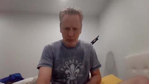 Snapshot of gamerboy200 chatting on 05.14.26 gamerboy200 online show from 05.14.26