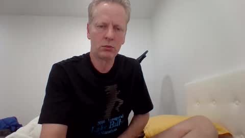 Snapshot of gamerboy200 chatting on 05.14.26 gamerboy200 online show from 05.14.26