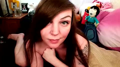 GamerGirlRoxy online show from 12.13.25