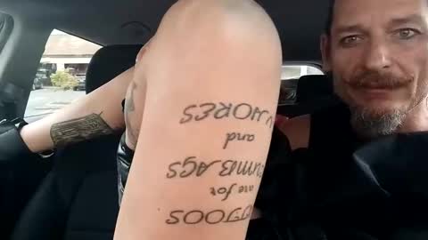 Snapshot of gapegasp chatting on 10.16.25 gapegasp online show from 10.16.25