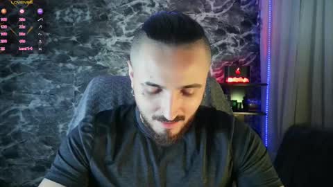 Snapshot of garbel09 chatting on 02.19.25 Chris  Dont forget to gift me thumb up Its very important to me and makes me happy AF  online show from 02.19.25