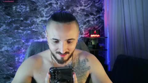 Snapshot of garbel09 chatting on 02.20.25 Chris  Dont forget to gift me thumb up Its very important to me and makes me happy AF  online show from 02.20.25