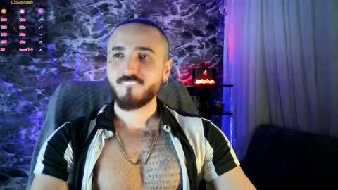 Snapshot of garbel09 chatting on 03.01.25 Chris  Dont forget to gift me thumb up Its very important to me and makes me happy AF  online show from 03.01.25