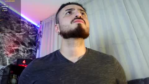 Snapshot of garbel09 chatting on 09.29.25 Chris  Dont forget to gift me thumb up Its very important to me and makes me happy AF  online show from 09.29.25