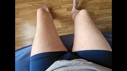 Snapshot of garbis11 chatting on 02.26.25 garbis11 online show from 02.26.25