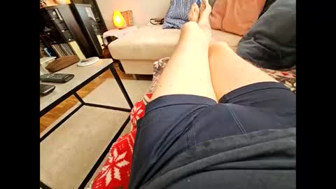 Snapshot of garbis11 chatting on 09.24.25 garbis11 online show from 09.24.25