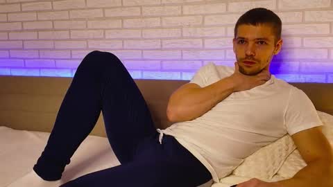 Gared online show from 11.17.25