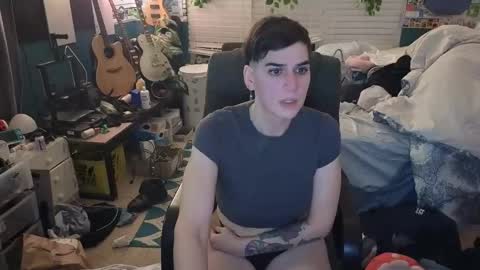 Snapshot of garthvoncoole chatting on 12.03.25 HarperxLotus online show from 12.03.25