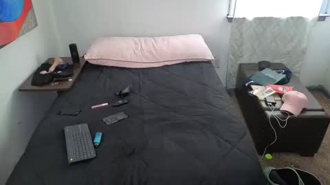 Snapshot of garthvoncoole chatting on 12.21.25 HarperxLotus online show from 12.21.25