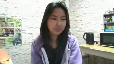 Snapshot of garybusta chatting on 11.12.25 Amelia online show from 11.12.25