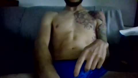 Snapshot of garyreal1990 chatting on 11.09.25 garyreal1990 online show from 11.09.25