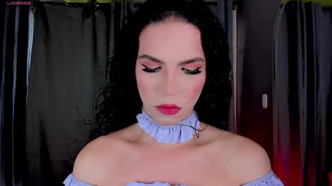 Snapshot of gatitavenecis1 chatting on 02.08.25 Vnecis Marn online show from 02.08.25