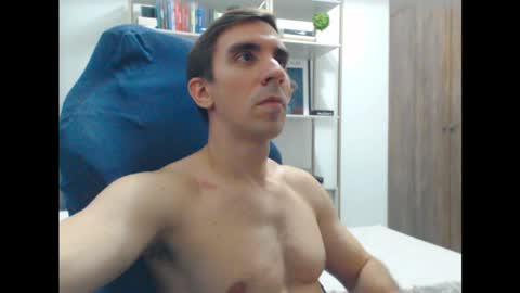 Snapshot of gatosarado23 chatting on 01.18.25 gatosarado23 online show from 01.18.25