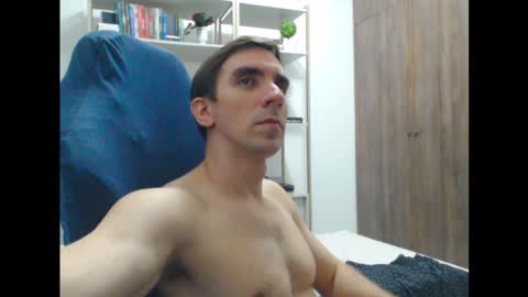 Snapshot of gatosarado23 chatting on 01.23.25 gatosarado23 online show from 01.23.25