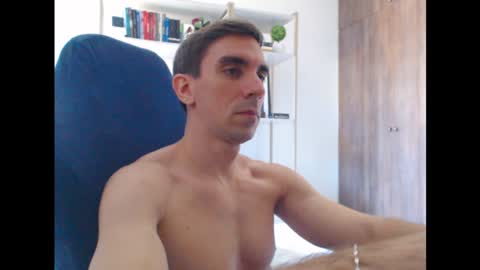 Snapshot of gatosarado23 chatting on 01.25.25 gatosarado23 online show from 01.25.25