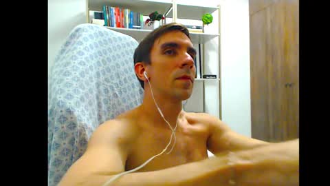 Snapshot of gatosarado23 chatting on 03.07.25 gatosarado23 online show from 03.07.25