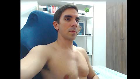 Snapshot of gatosarado23 chatting on 10.07.25 gatosarado23 online show from 10.07.25