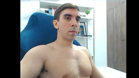 Snapshot of gatosarado23 chatting on 10.13.25 gatosarado23 online show from 10.13.25