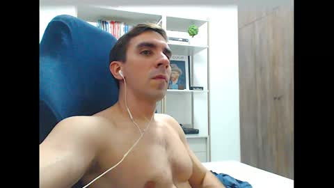 Snapshot of gatosarado23 chatting on 10.24.25 gatosarado23 online show from 10.24.25