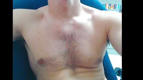 gatosarado23 online show from 04.25.26