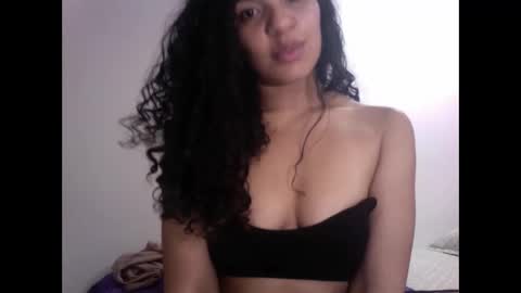 Snapshot of gatubelahotxxx chatting on 01.17.25 gatubelahotxxx online show from 01.17.25