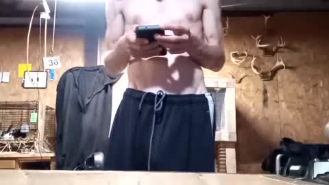 Snapshot of gatz21590 chatting on 09.18.25 gatz21590 online show from 09.18.25