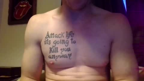 Snapshot of gaymencumhere chatting on 02.04.25 gaymencumhere online show from 02.04.25