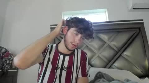 Snapshot of gayndepressed chatting on 09.30.25 Trace online show from 09.30.25