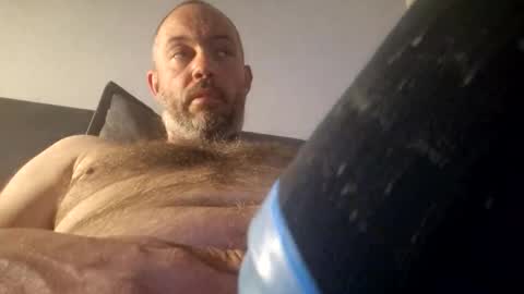 Snapshot of gazg1984 chatting on 04.30.26 gazg1984 online show from 04.30.26