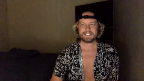 gcsurfer81 online show from 02.21.25