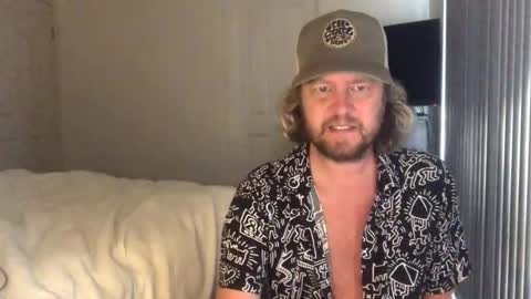 gcsurfer81 online show from 09.29.25