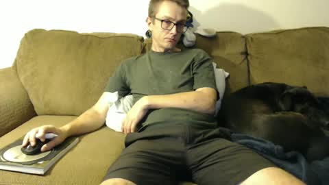 Snapshot of gdanch chatting on 09.12.25 G online show from 09.12.25