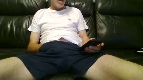 Snapshot of geeezer64 chatting on 07.24.26 geeezer64 online show from 07.24.26