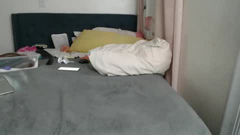 Snapshot of geishapaige chatting on 02.14.25 The Empress online show from 02.14.25