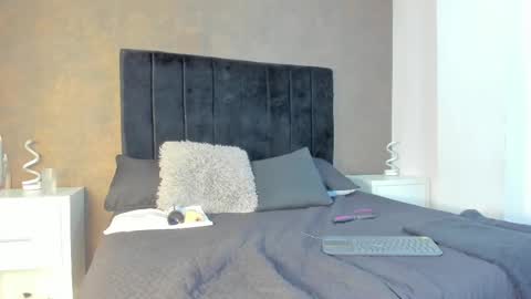 Snapshot of gemarodriguez_ chatting on 03.01.25 Gemma online show from 03.01.25