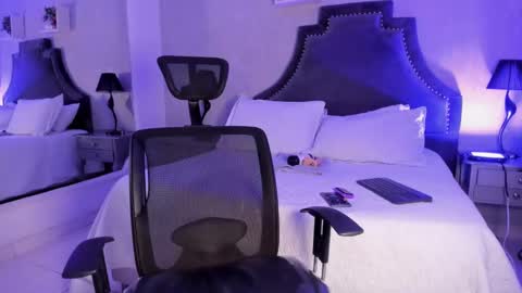 Snapshot of gemarodriguez_ chatting on 03.05.25 Gemma online show from 03.05.25