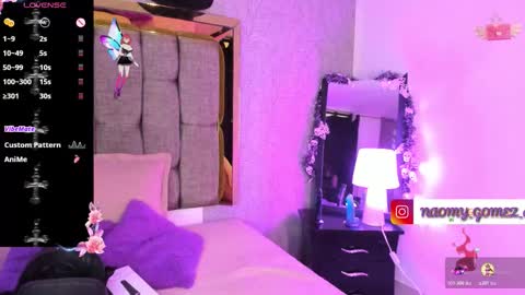 Snapshot of gemenis_dy_ chatting on 11.27.25 Geminis online show from 11.27.25