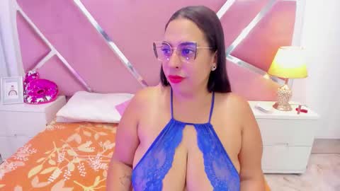 geminisclark online show from 10.27.25