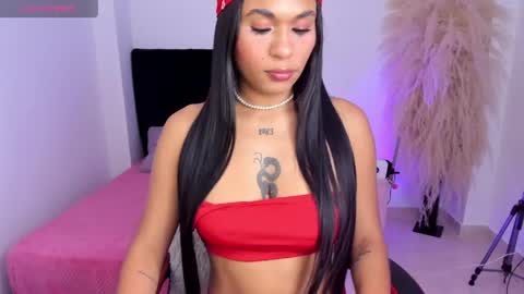 Snapshot of gemma_rose_ chatting on 04.27.26 online show from 04.27.26