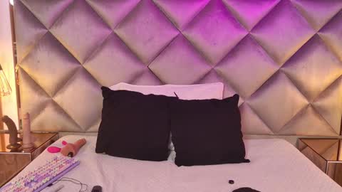 Maria  online show from 09.22.25