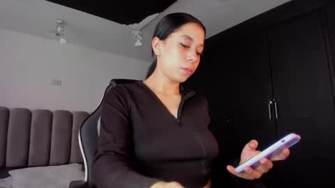 gemmabrown_ online show from 04.20.26