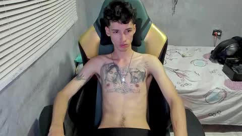 Snapshot of gendo_05 chatting on 12.21.25 GENDO online show from 12.21.25