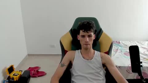 Snapshot of gendo_05 chatting on 01.18.26 GENDO online show from 01.18.26