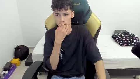 Snapshot of gendo_05 chatting on 02.26.26 GENDO online show from 02.26.26