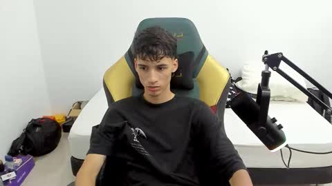 Snapshot of gendo_05 chatting on 03.01.26 GENDO online show from 03.01.26