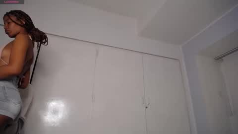 Snapshot of genesis_moretz chatting on 12.11.24 GENESIS online show from 12.11.24