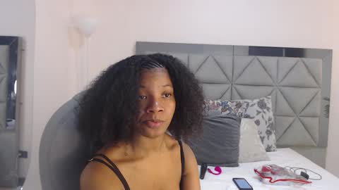 Snapshot of genesis_moretz chatting on 03.10.26 GENESIS online show from 03.10.26