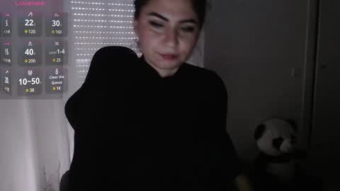 Snapshot of genesisgems11_ chatting on 02.10.25 Genesis online show from 02.10.25